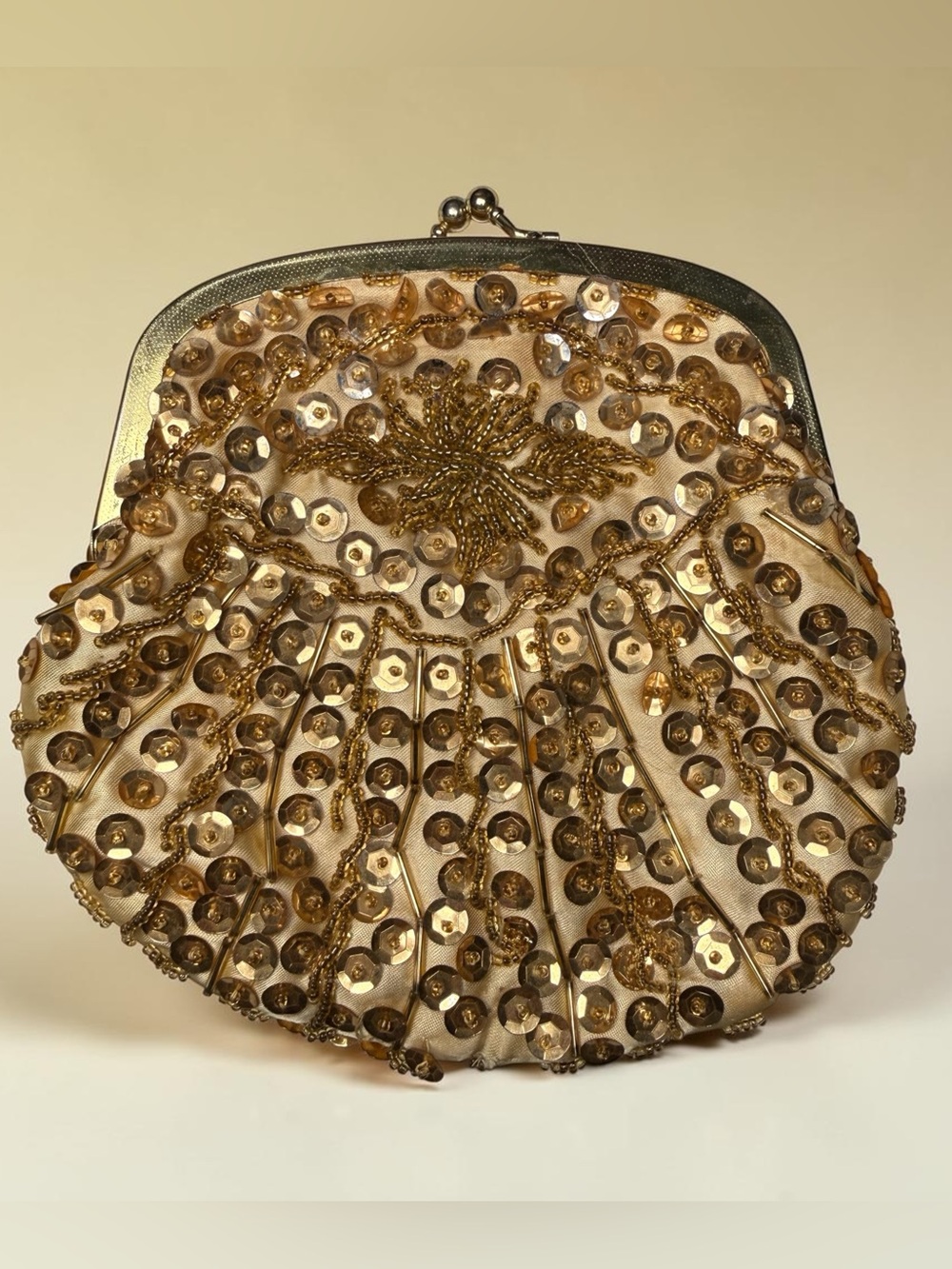 Vintage 1960s Hand Beaded & Sequined Gold Evening Bag Clutched Kiss Lock Purse